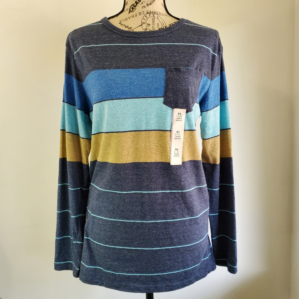 Cat & Jack Striped Pocket Long Sleeve Shirt - Picture 6 of 7